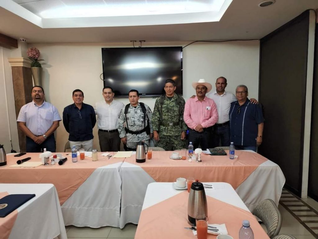 REALIZAN MESA PARA LA CONSTRUCCIÓN DE LA PAZ Y SEGURIDAD DE TODOS LOS MEXICANOS.