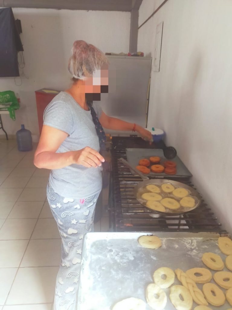 BRINDA SSPC CURSO DE REPOSTERÍA PARA MUJERES PRIVADAS DE LA LIBERTAD