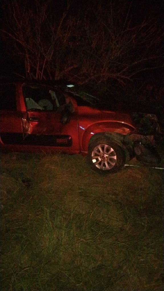 ATIENDE SSPC VOLCADURA VEHICULAR EN LA CARRETERA DEL JICOTE A LA PRESA DEL JILEÑO