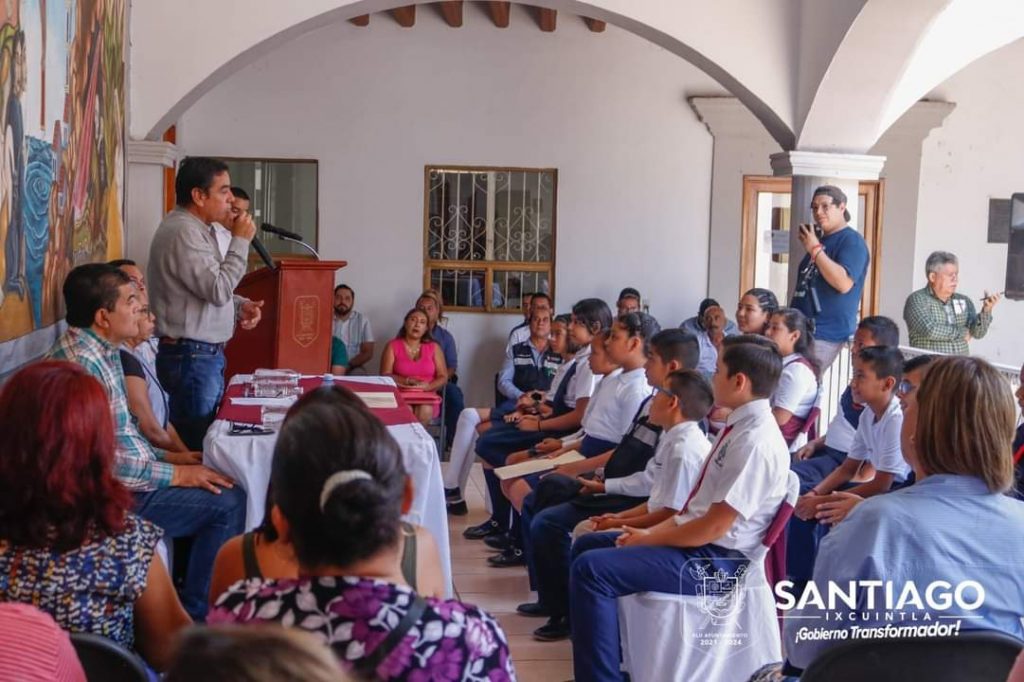 TOMARON PROTESTA LAS NIÑAS Y NIÑOS GANADORES EN EL «CONCURSO NIÑEZ GOBERNANTE 2023» EN SU ETAPA MUNICIPAL