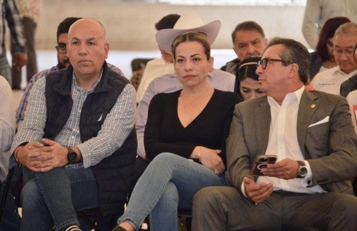 LA VOZ DE LA BAHÍA VERDADES Y MÁS