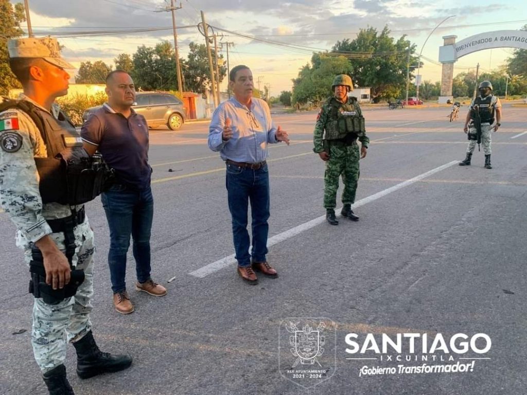 CONTINÚAN LOS OPERATIVOS DE SEGURIDAD Y VIGILANCIA EN EL MUNICIPIO DE SANTIAGO IXCUINTLA: EDUARDO LUGO LÓPEZ