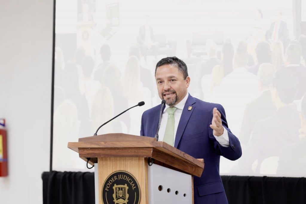 LA VOZ DE LA BAHÍA, VERDADES Y MÁS