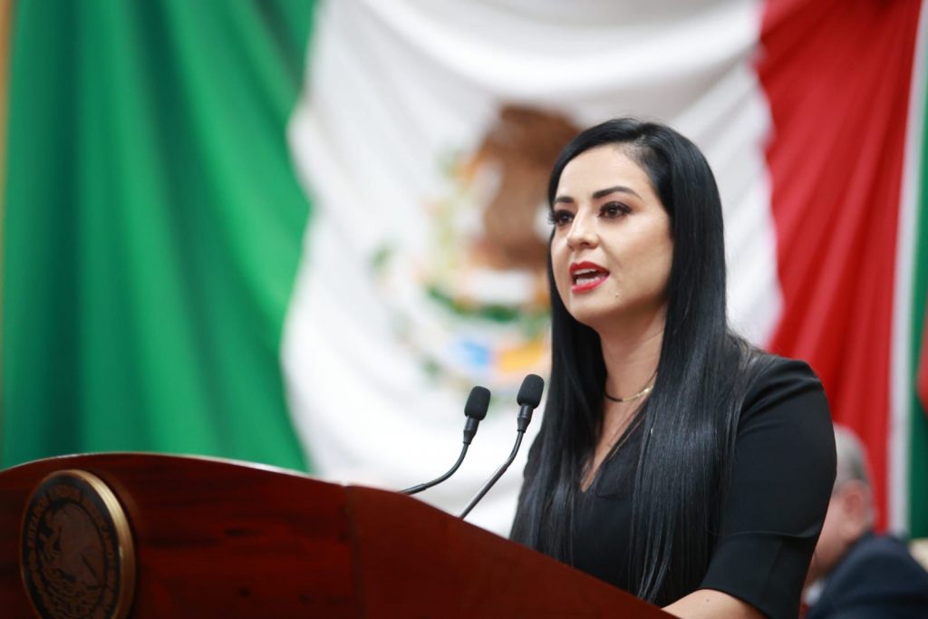 EL CAMINO QUE NAYARIT COMENZÓ A TRANSITAR HACE DOS AÑOS ES EL CORRECTO: ALBA CRISTAL