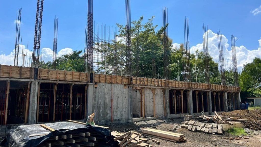 TENDRÁ AULAS NUEVAS EL TECNOLÓGICO DE TEPIC. MIGUEL ÁNGEL NAVARRO QUINTERO