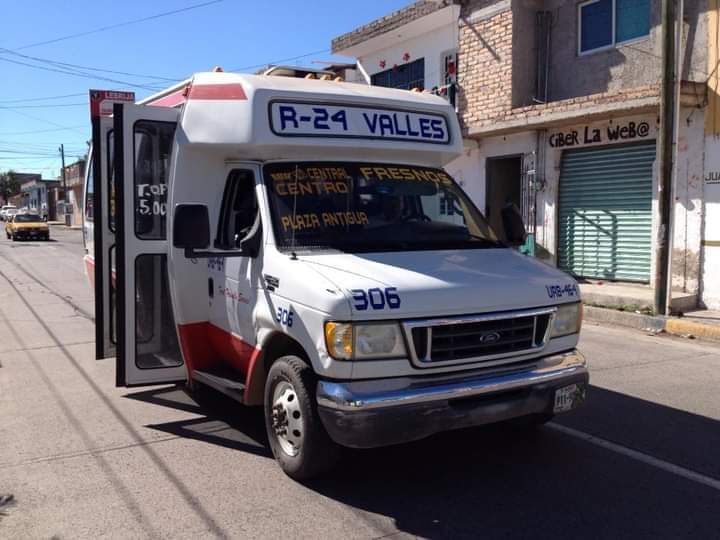 USUARIOS PIDEN SE RESTABLEZCA DE NUEVO LA RUTA 24-VALLES DEL SERVICIO DEL TRANSPORTE PÚBLICO DE TEPIC