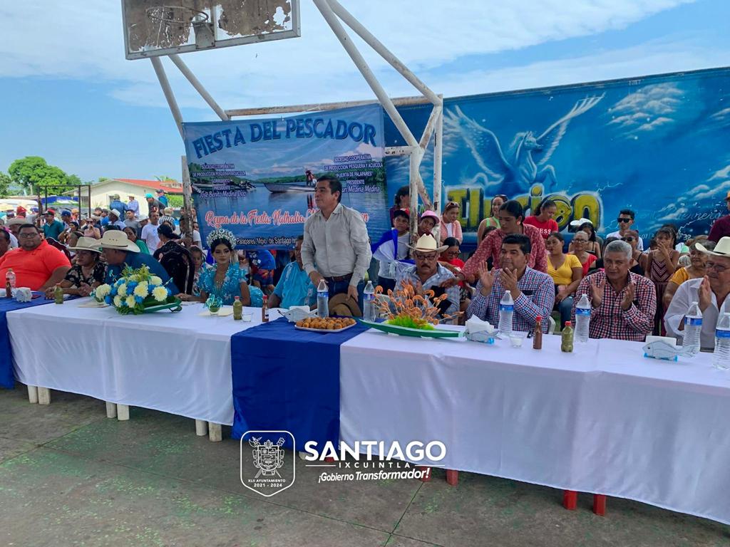 EL ALCALDE EDUARDO LUGO LÓPEZ, ASISTIÓ A LA COMUNIDAD DE PUERTA DE PALAPARES