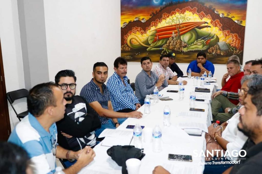 EXITOSA REUNIÓN DE FUNCIONARIOS PÚBLICOS MUNICIPALES DE SANTIAGO, IXCUINTLA