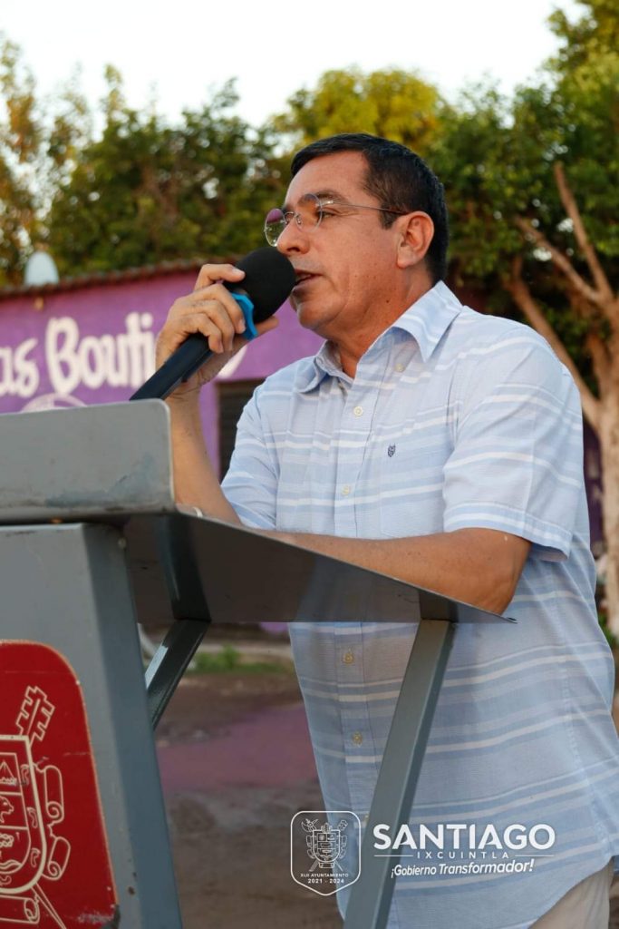 EL ALCALDE EDUARDO LUGO LÓPEZ DIÓ EL BANDERAZO PARA LA REHABILITACIÓN DE LA CALLE CORONA