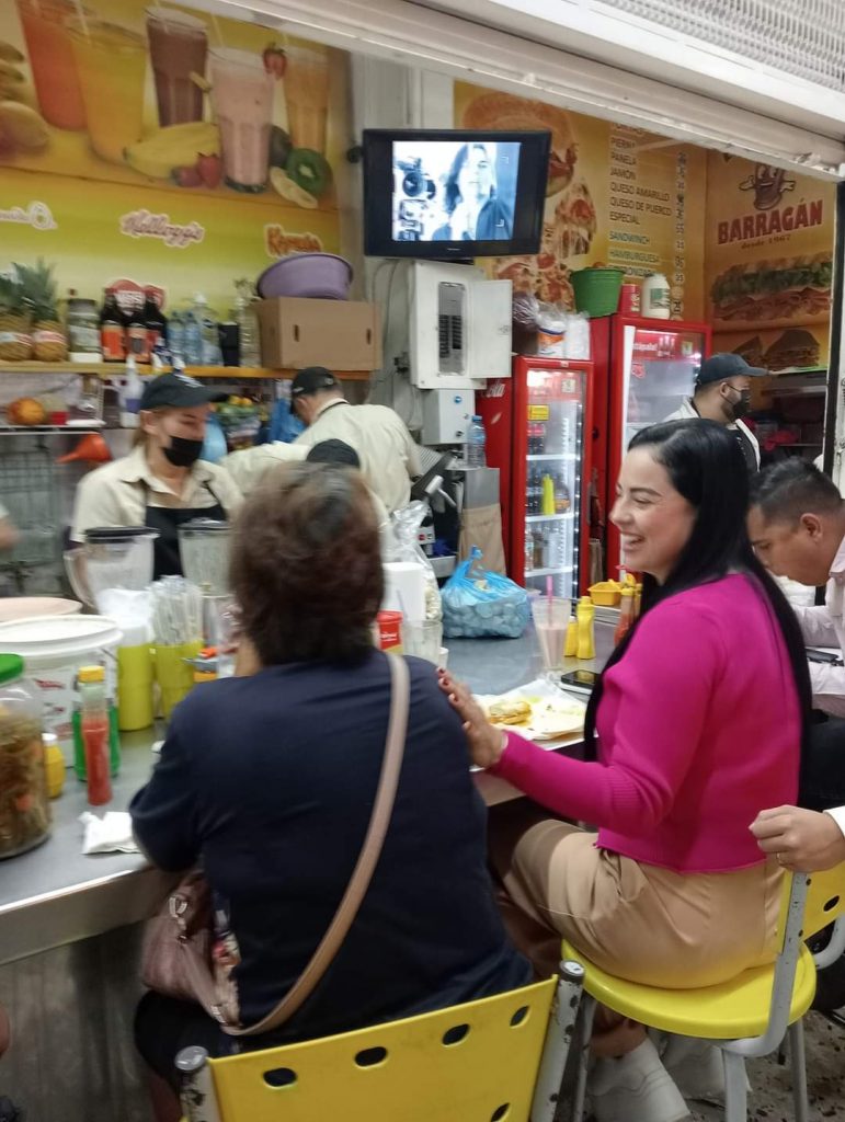 LA VOZ DE LA BAHÍA VERDADES Y MÁS