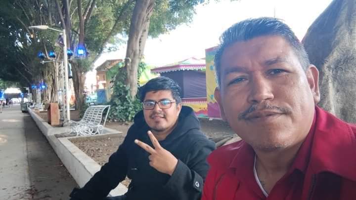 ALTAR DE MUERTOS EN MEMORIA DE LA MAESTRA ROSALINA MARTÍNEZ DE LA PAZ: «FUGIO» ORTÍZ RODRÍGUEZ