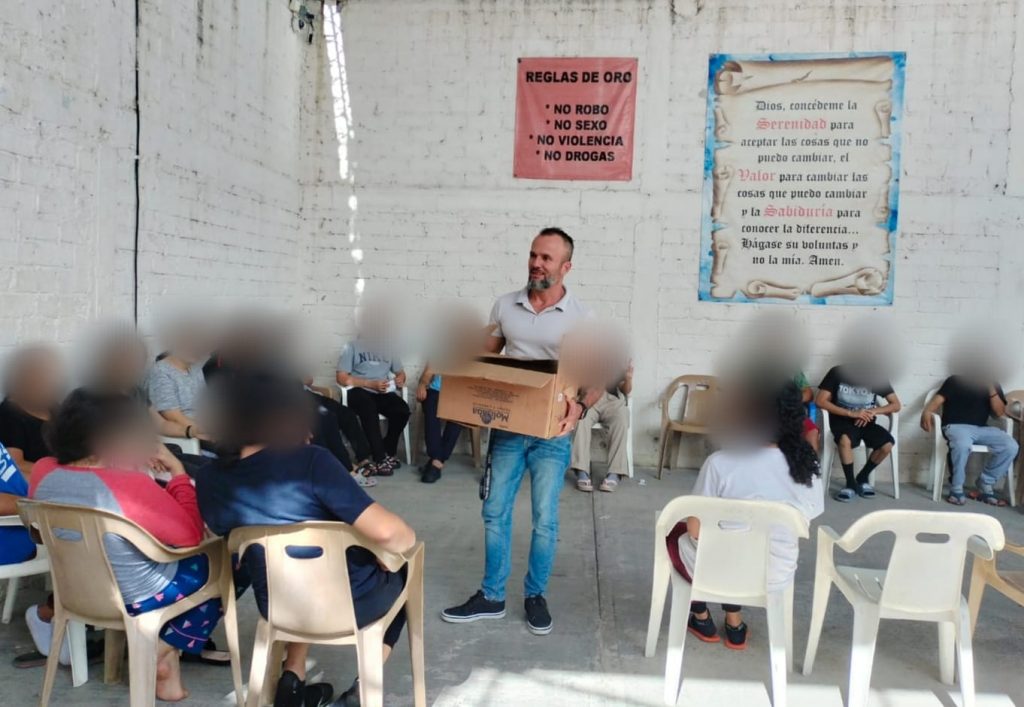 LA SECRETARÍA DE SEGURIDAD Y PROTECCIÓN CIUDADANA A TRAVÉS DE LA DIRECCIÓN GENERAL DE PREVENCIÓN DEL DELITO, ASISTIÓ AL CENTRO DE REHABILITACIÓN “RAZÓN DE VIDA”, EN EL MUNICIPIO DE TEPIC