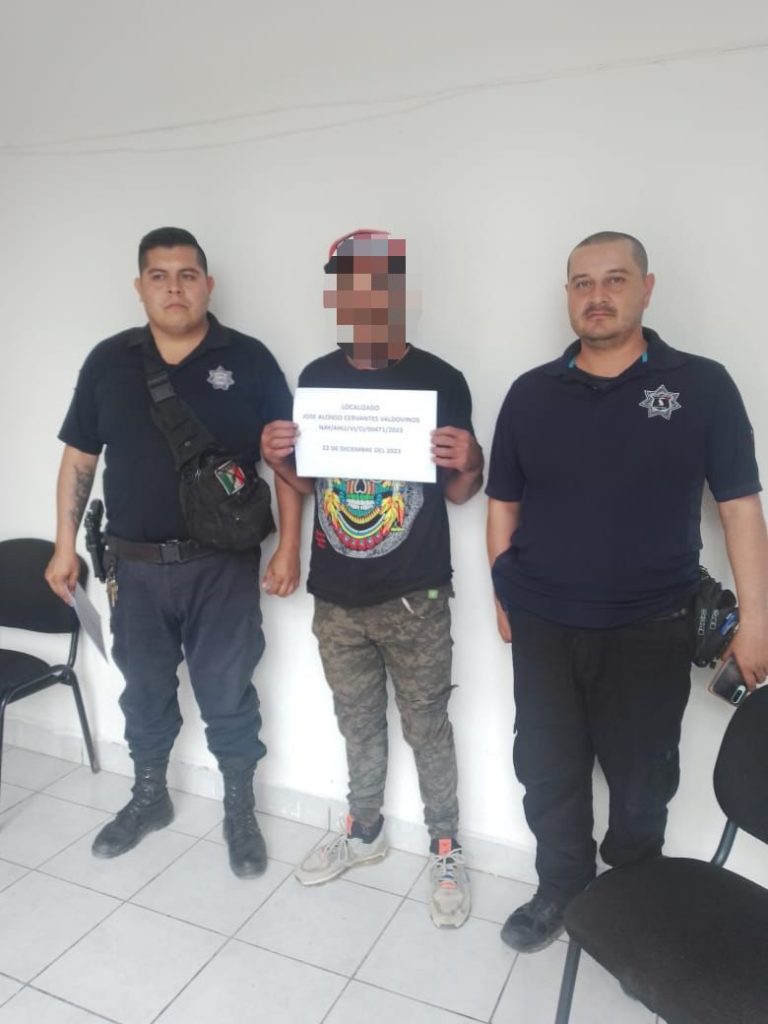 Localiza SSPC en la carretera Federal 200 a una persona que fuera reportada como desaparecida