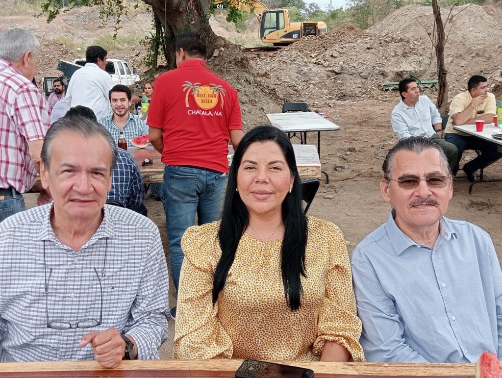 PAN-PRI-PRD Y L.V. UNA SOLA CORRIENTE