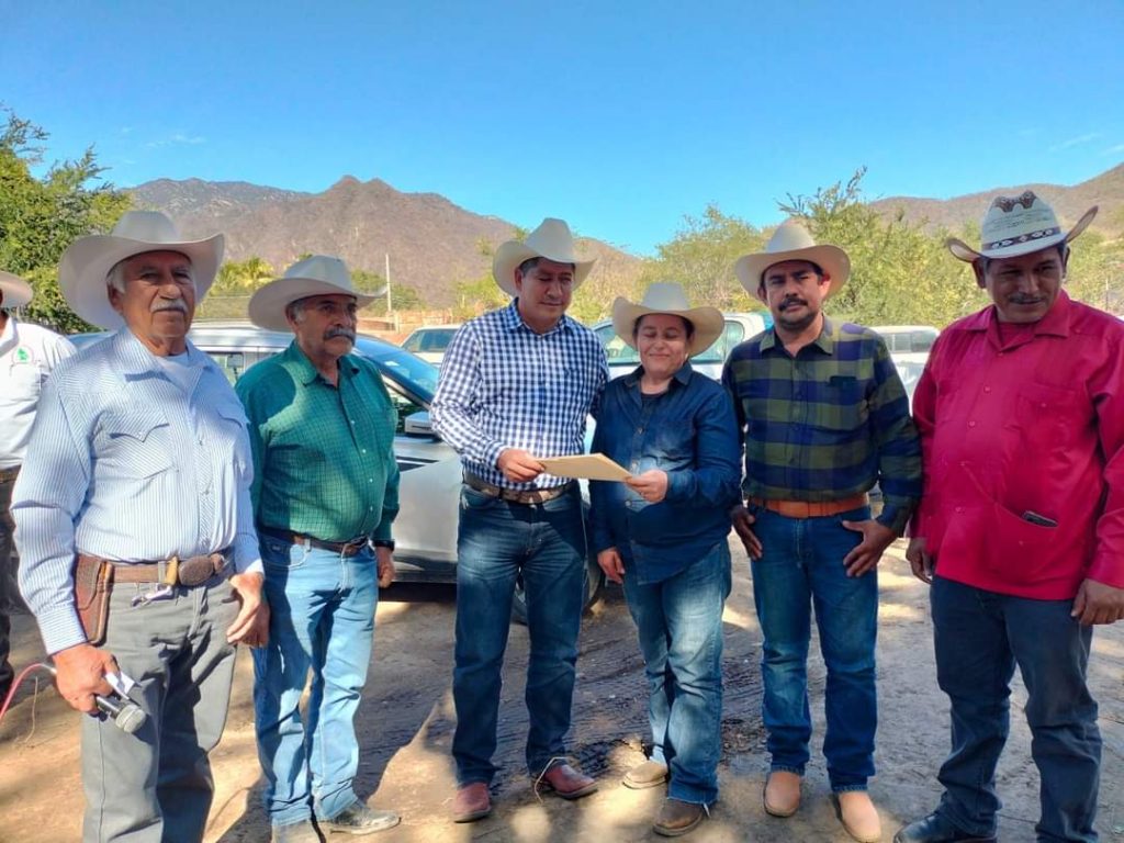 ACUDIÓ EL DIPUTADO FEDERAL JORGE ARMANDO «FUGIO» ORTÍZ RODRÍGUEZ AL MUNICIPIO DE AMATLÁN DE CAÑAS, NAYARIT