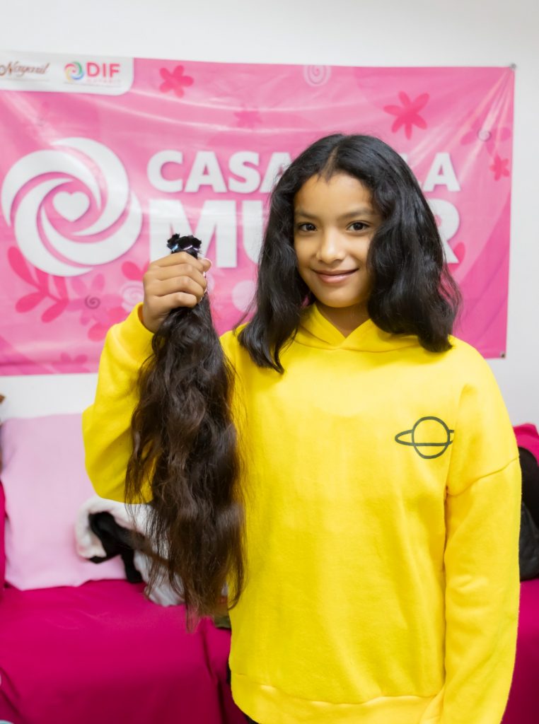 YAMILET DÍAZ DE 10 AÑOS DONA SU CABELLO PARA LA ELABORACIÓN DE PELUCAS ONCOLÓGICAS
