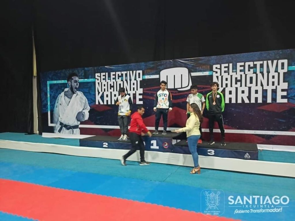 LA ESCUELA DE KARATE RINDE BUENAS CUENTAS AL MUNICIPIO DE SANTIAGO, IXCUINTLA