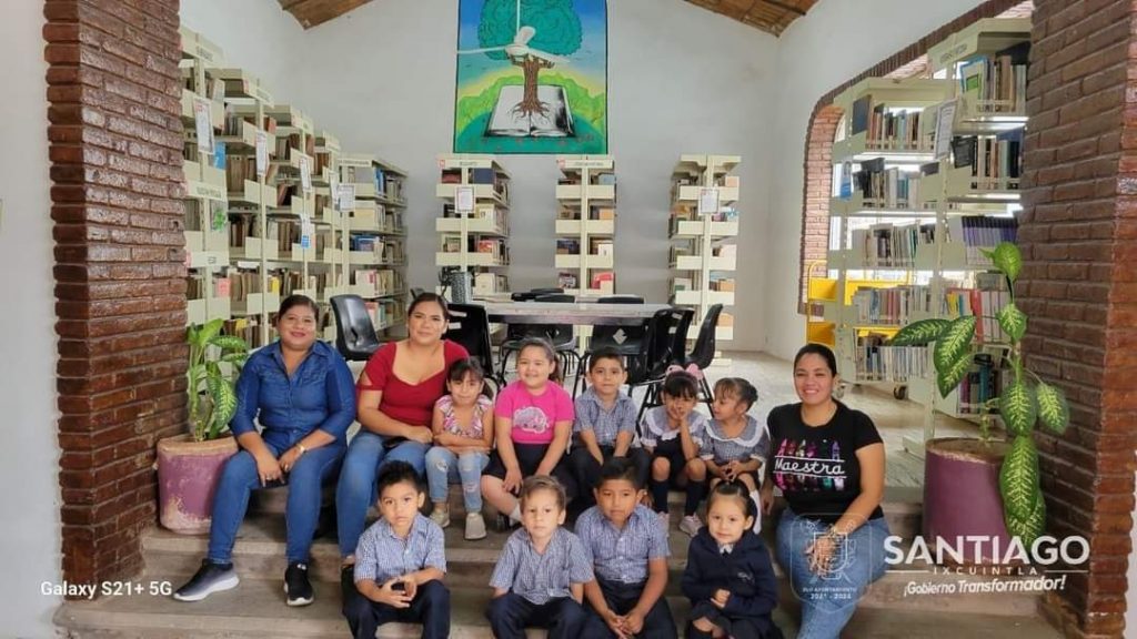 LA BIBLIOTECA MUNICIPAL SIGUE SIENDO VISITADA POR LAS NIÑAS Y NIÑOS DE PREESCOLAR EN ESTA CIUDAD