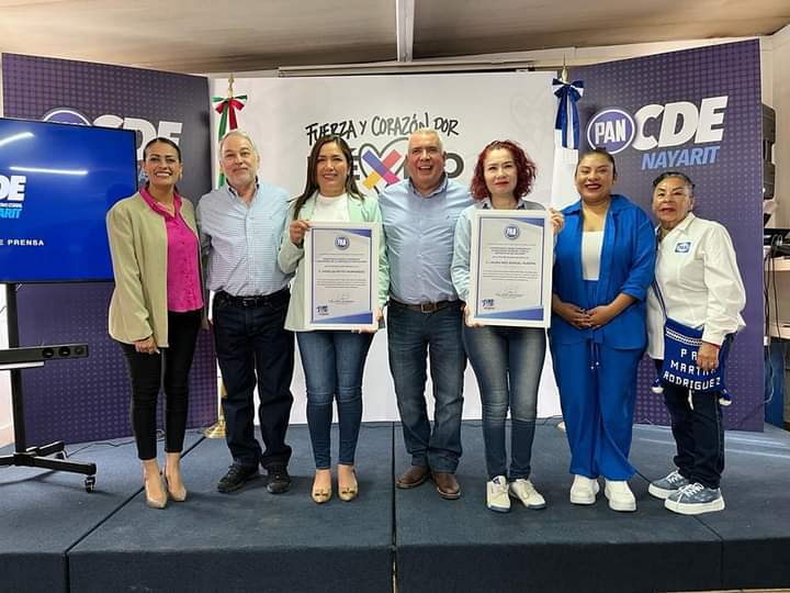 ENTREGA PAN CONSTANCIA A IVIDELIZA REYES COMO CANDIDATA AL SENADO Y A LAURA RANGEL COMO CANDIDATA A DIPUTADA FEDERAL