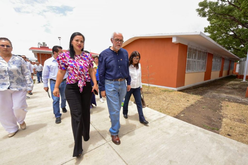 Invierte gobierno del estado 7 mdp en educación básica