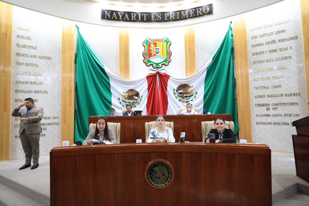 Consolida Congreso relación con Poderes Estatales y Federales, Legislaturas del país y otras autoridades