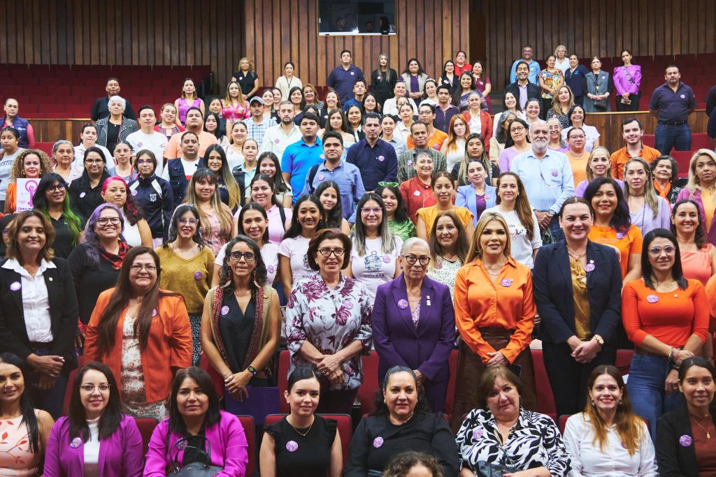 Promueve Beatriz Estrada un estado de paz, igualdad y oportunidades para niñas y mujeres
