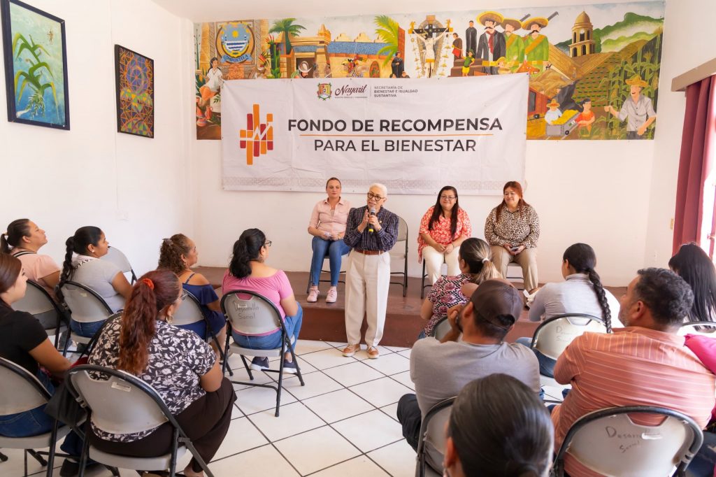 BEATRIZ ESTRADA IMPULSA LA SALUD VISUAL, NUTRICIÓN Y EMPRENDIMIENTO EN COMPOSTELA