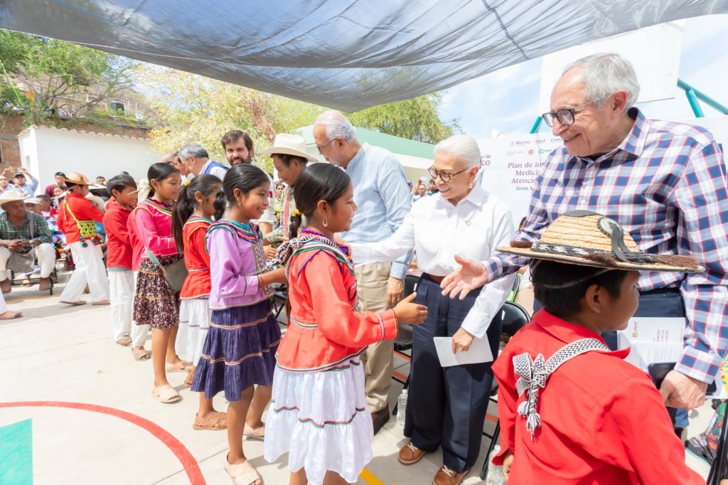 RECONOCE BEATRIZ ESTRADA MARTÍNEZ MEDICINA TRADICIONAL
