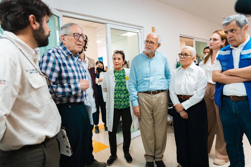 ACOMPAÑAN MANQ Y BEM A AL DIRECTOR DEL IMSS -BIENESTAR Y AL SECRETARIO DE SALUD EN LAS INSTALACIONES DEL CREE