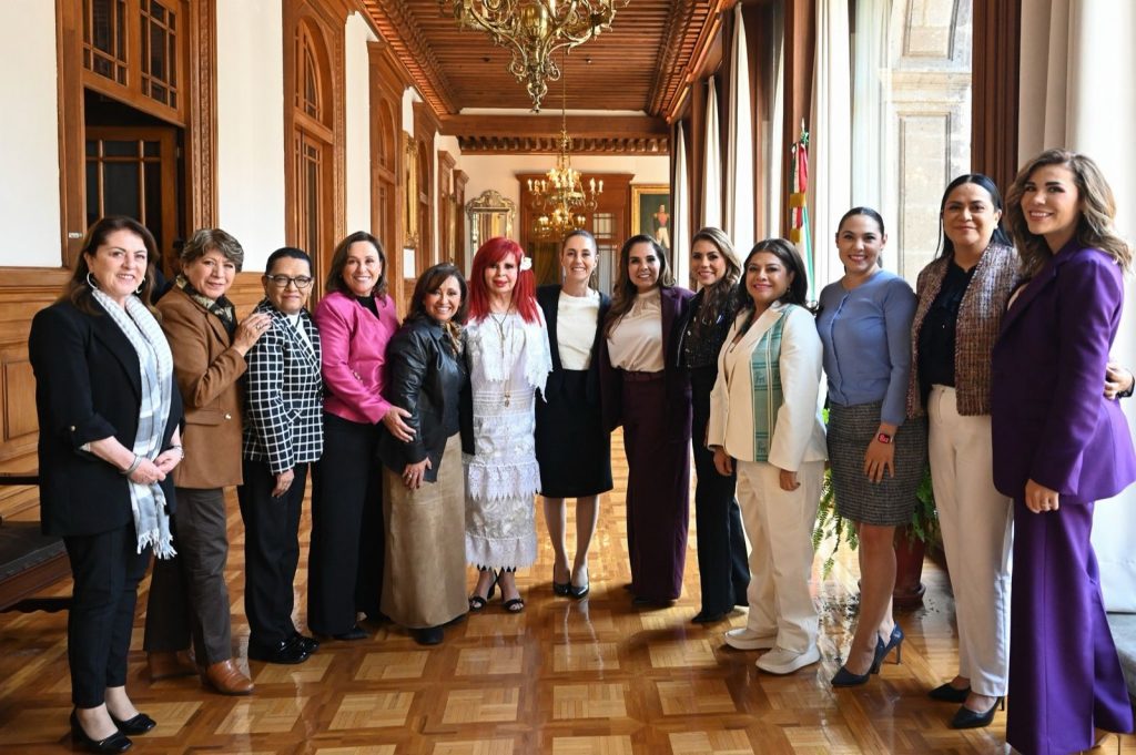 PARTICIPA MANQ EN REUNIÓN DE GOBERNADORES CON LA PRESIDENTA CLAUDIA SHEINBAUM
