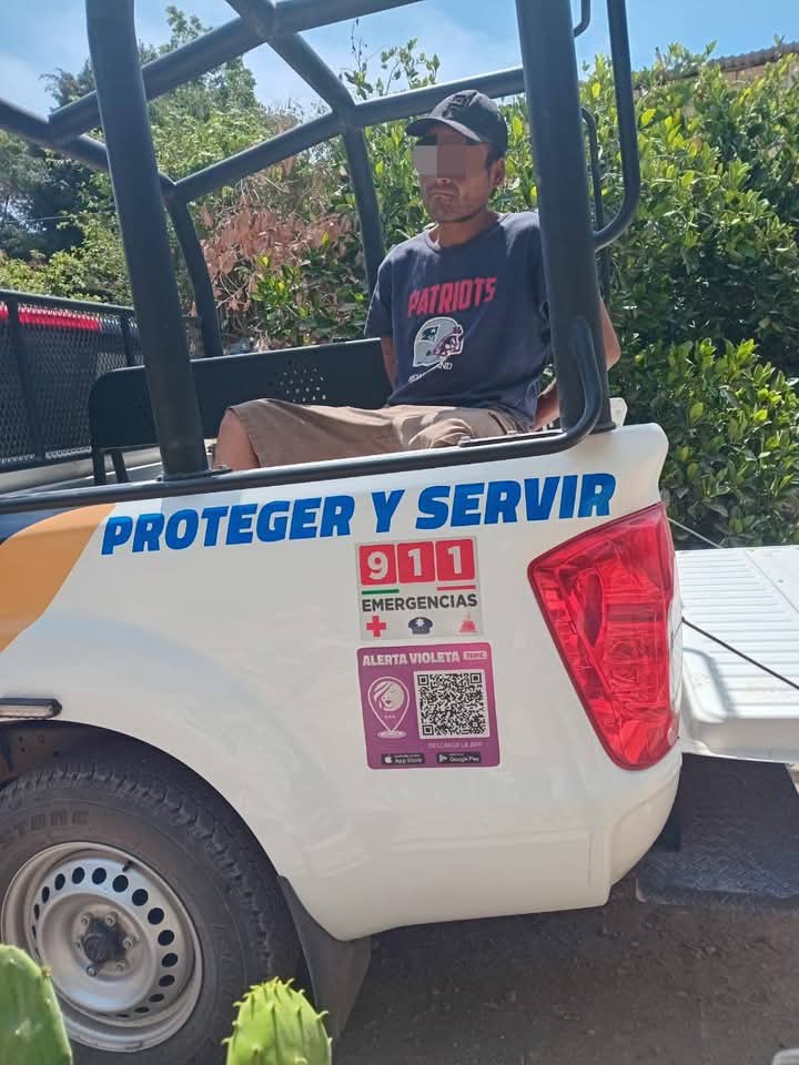 Detiene Policía Tepic a pareja en la colonia El Ocho.