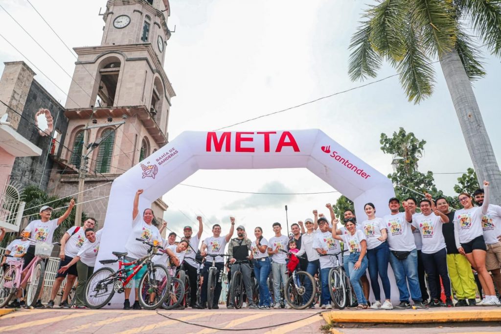 Gran participación en la primer Rodada Nacional por la Paz en Bahía de Banderas