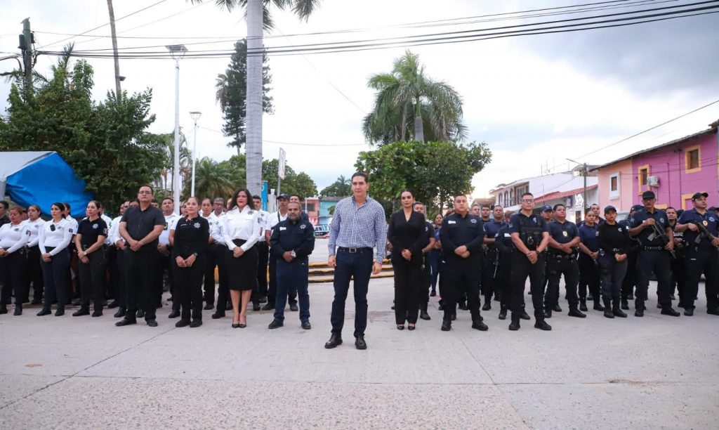 Héctor Santana anuncia cambio de mando, Xavier Esparza asume dirección de Seguridad Ciudadana y Tránsito Municipal