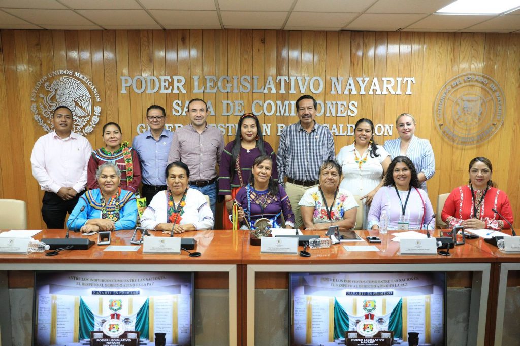 Reconoce Congreso a mujeres indígenas