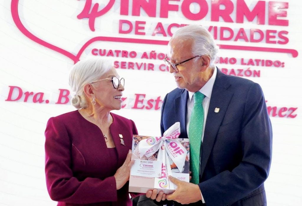 Con el corazón por Nayarit: Cuatro años de trabajo y amor por las familias