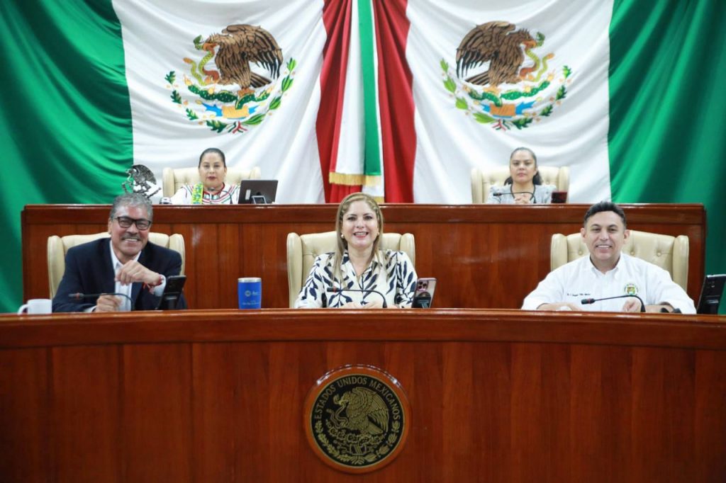 Inicia Congreso revisión del Cuarto Informe de Gobierno