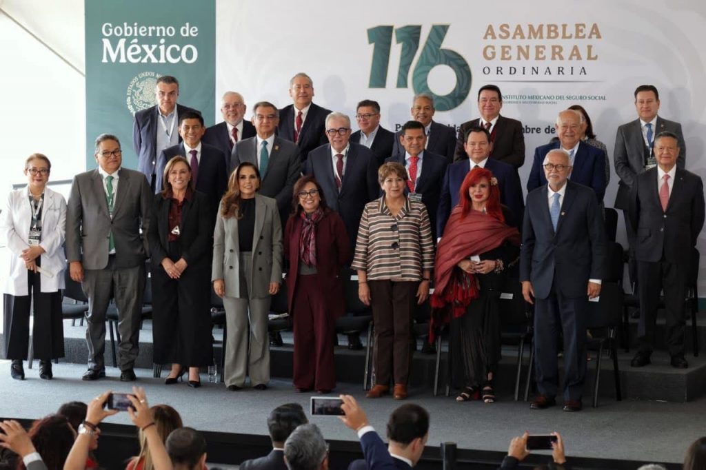 Participa gobernador Navarro Quintero en la 116 Asamblea General del IMSS