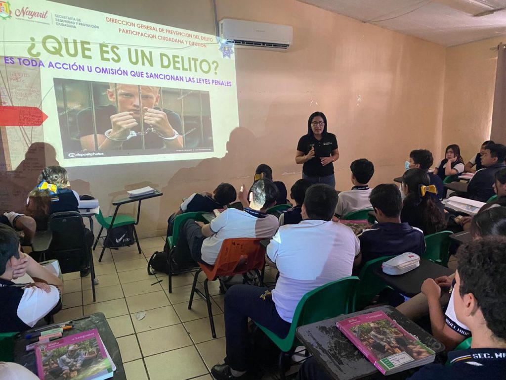 Brinda SSPC acciones de prevención en Xalisco y Camichín de Jauja