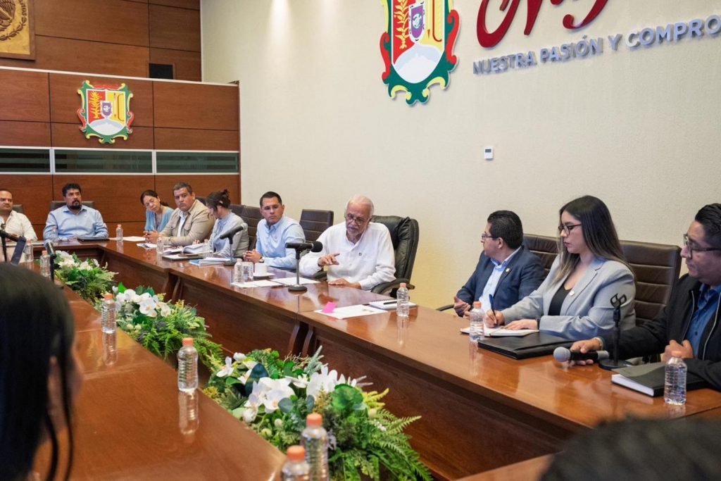 Miguel Ángel Navarro da seguimiento a acciones de transparencia y control interno en Nayarit