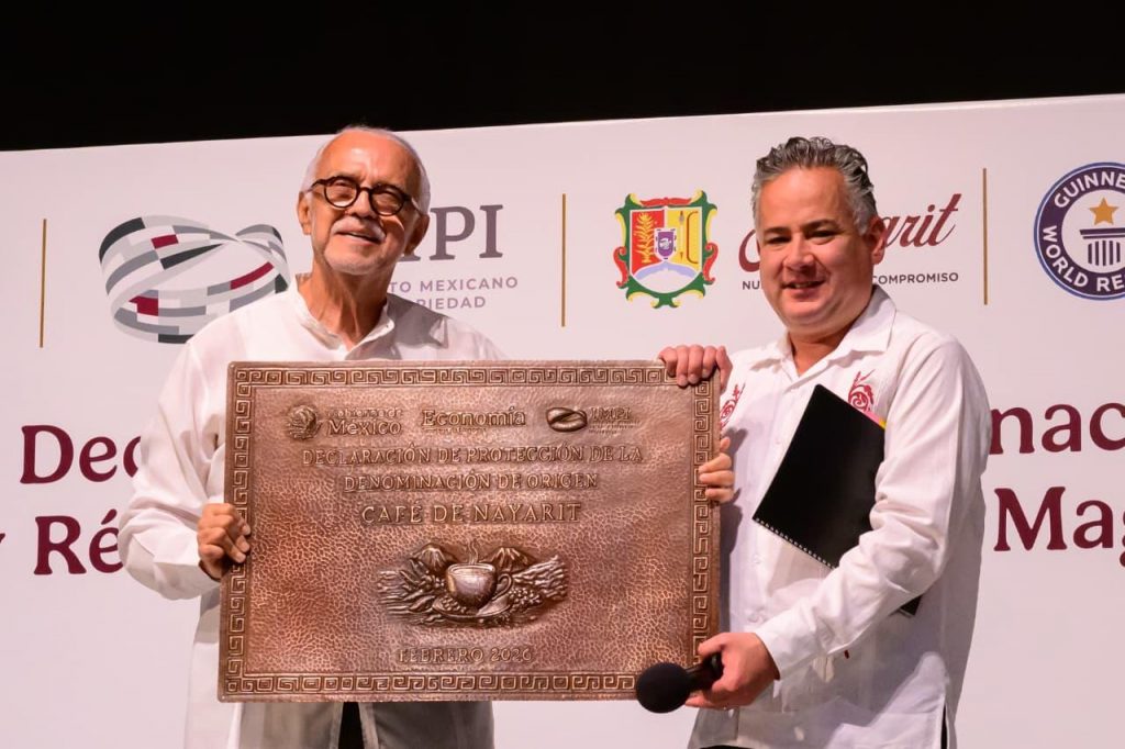Miguel Ángel Navarro impulsa reconocimiento histórico para el Café Nayarit con Denominación de Origen