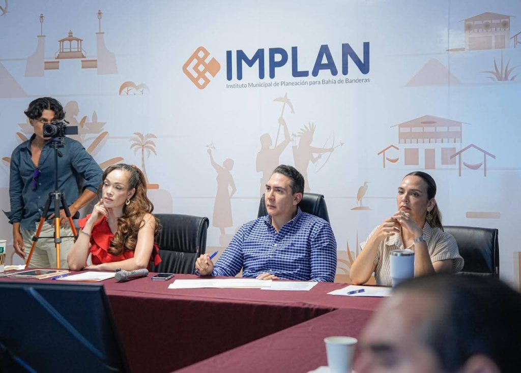 Bahía de Banderas fortalece su agenda turística en la Primera Sesión Ordinaria del Consejo Consultivo Municipal de Turismo 2026