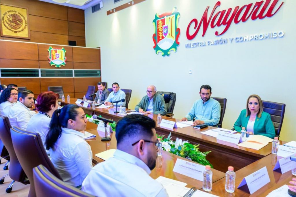 Encabeza Miguel Ángel Navarro reunión estratégica para fortalecer el sistema educativo estatal