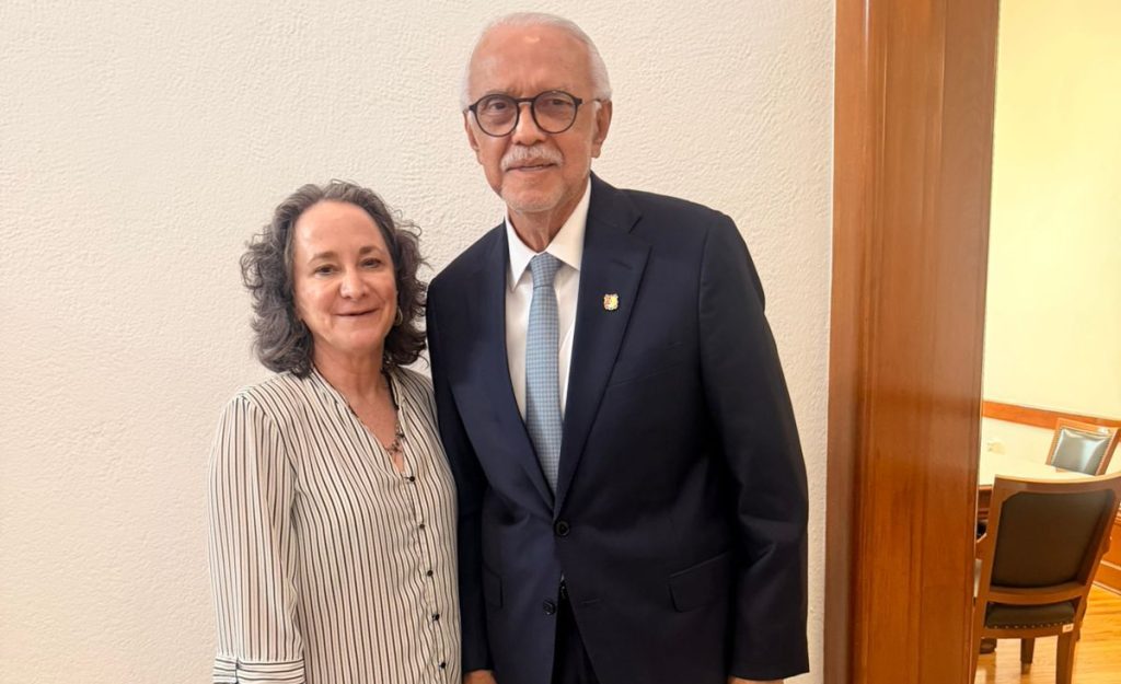 Miguel Ángel Navarro dialoga con ministra de la Suprema Corte sobre justicia y fortalecimiento institucional